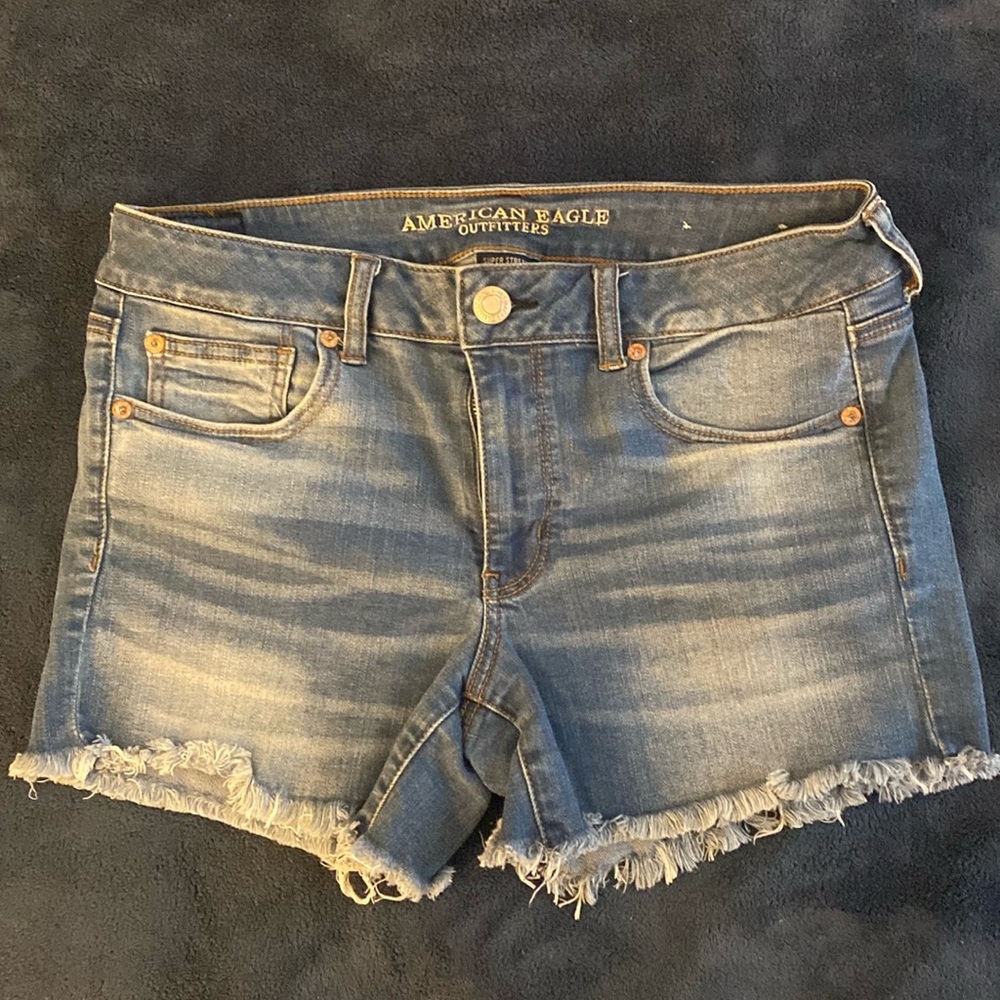 American Eagle Shorts size 12